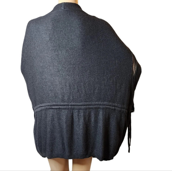 Lululemon Cashmere Blend Breeze Easy Grey Wrap Estimated Size Medium - Picture 7 of 16